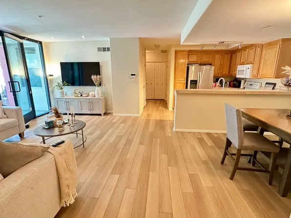 235 Market St Unit 102, San Diego, CA 92101