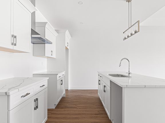 5th image of 122 Callams Bay Cres