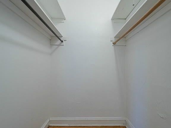3rd image of 2908 N Mildred Ave APT Gdn