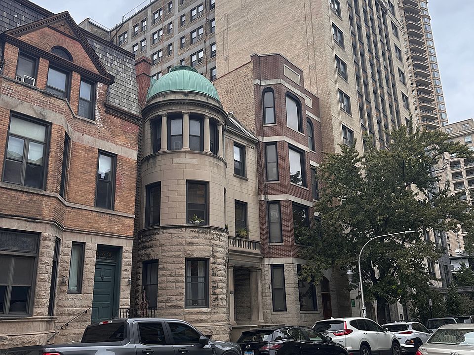 1st image of 450 W Saint James Pl #G