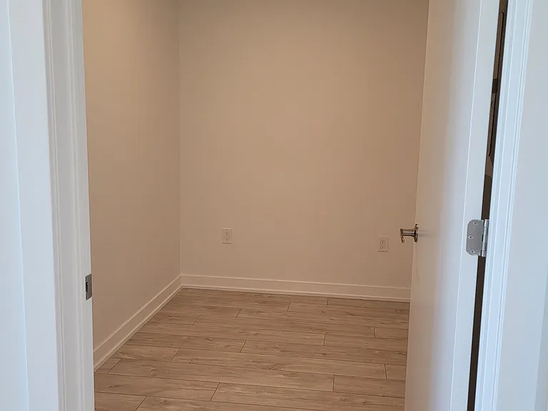 740 Whitlock Ave #712 — Photo 13