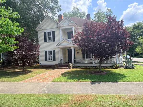 123 York St, Chester, SC 29706