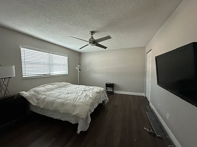 4500 E Bay Dr — Photo 6
