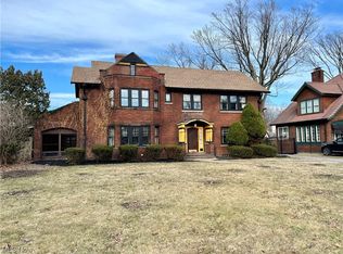 11200 Lake Ave, Cleveland, OH 44102