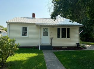 312 Granum Ave N, Fosston, MN 56542