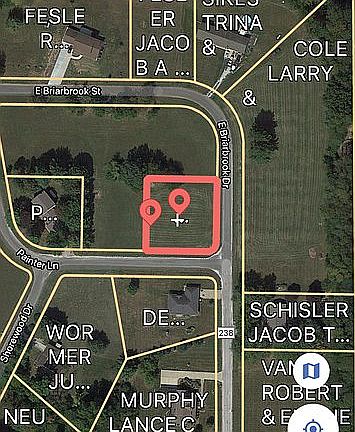 2nd image of E Briarbrook Dr