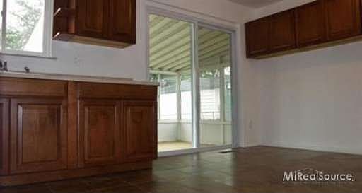 4th image of 30570 Spybrook St