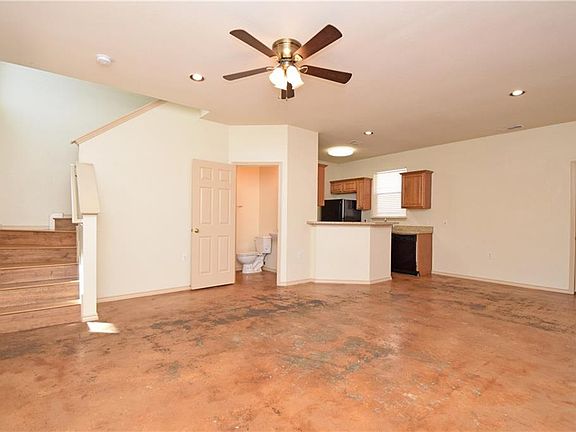 4th image of 6914 Meador Ave #A