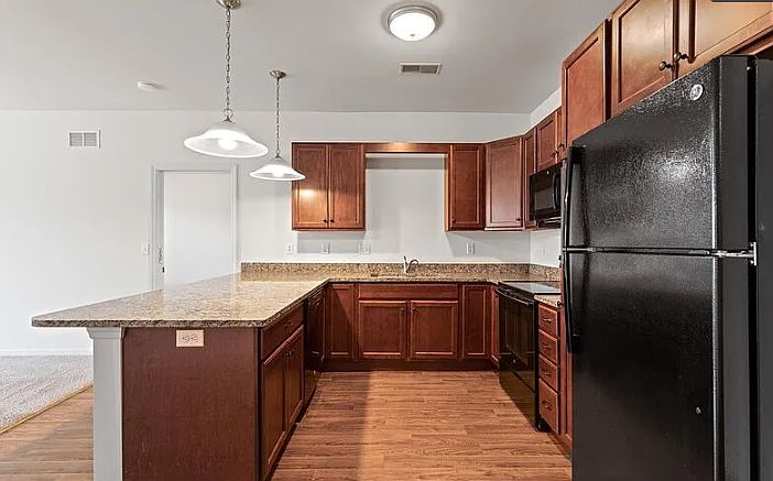 1st image of 3414 Lincoln Hwy E #213