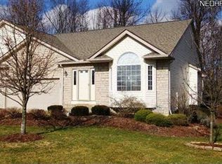 670 Ledgerock Cir, Brunswick, OH 44212