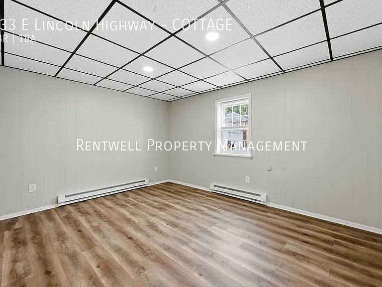 533 E Lincoln Hwy #COTTAGE — Photo 10