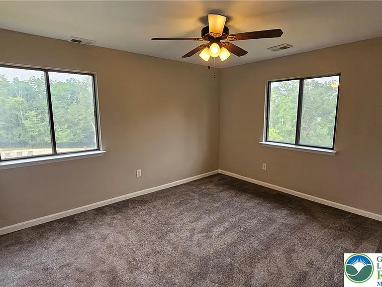 1016 Dogwood Ct — Photo 12