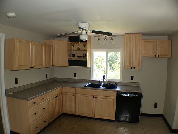 3rd image of 2823 Van Oss Dr