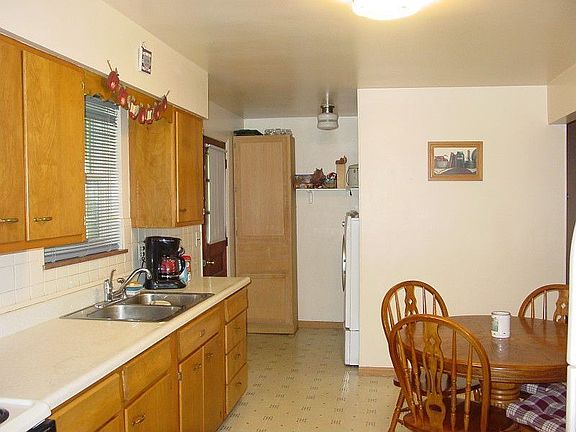 2nd image of 23 Robinson Dr