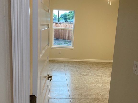 2nd image of 2816 Brown St #D