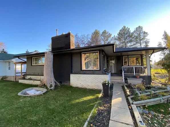 535 N 2a Ave W, Brooks, AB T1R 0B1