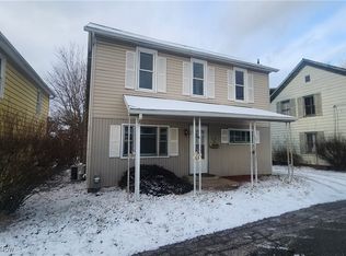 218 E Main St, Newcomerstown, OH 43832