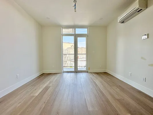 Living room, photo 3
