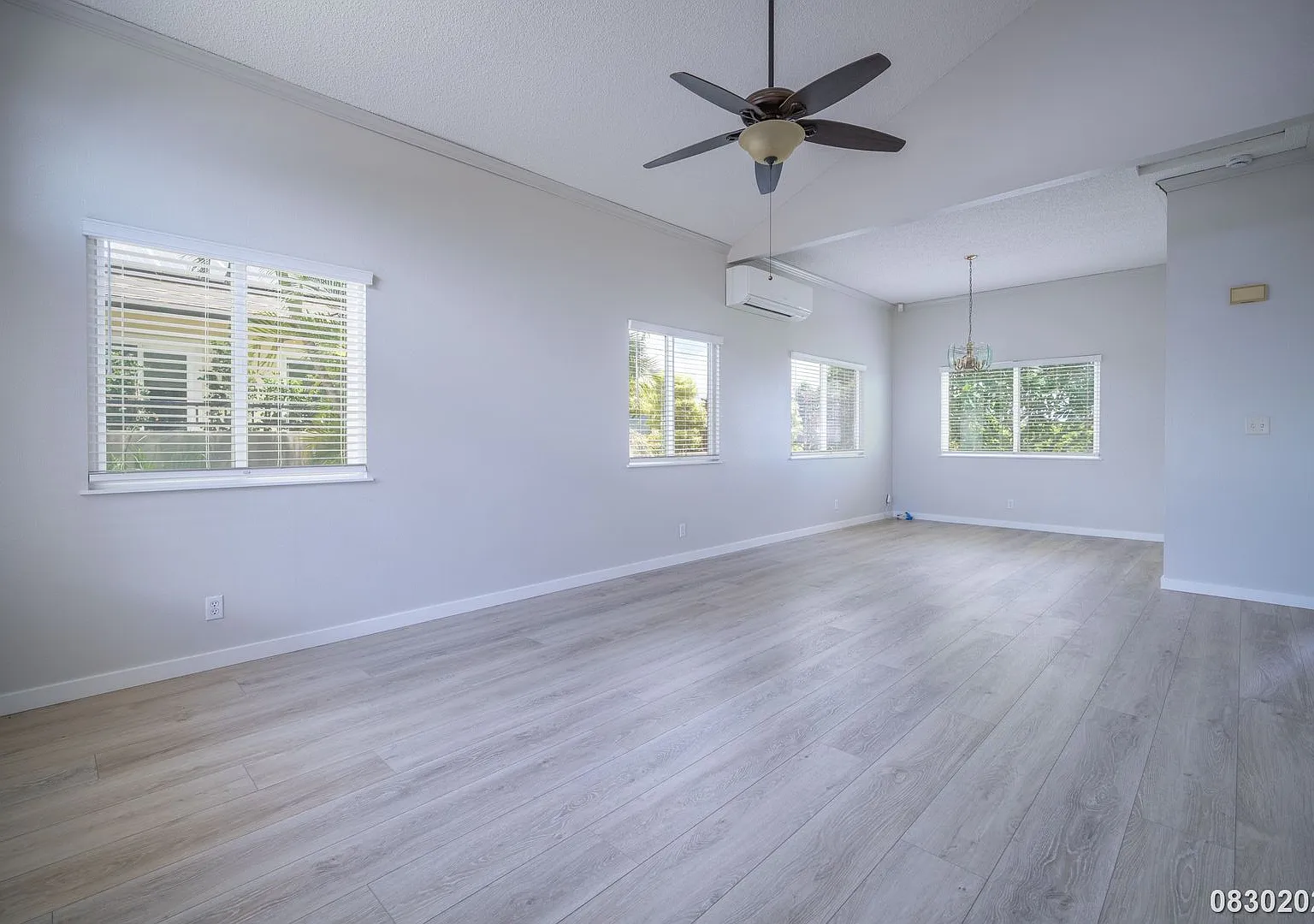 Upgraded 3br/2.5ba In Makakilo! New Flooring, Fresh Interior Paint & New Stainless Steel Kitchen ... — Photo 4
