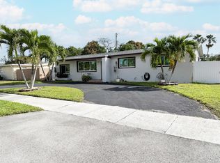 19731 NW 4th Ave, Miami Gardens, FL 33169