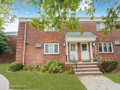 50 Seth Ct #B, Staten Island, NY, 10301