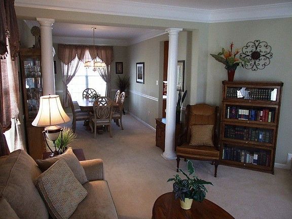 4th image of 14003 Pikestaff Ct