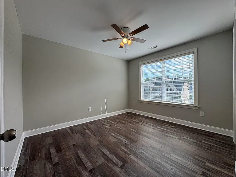 528 Walker Ranch Dr — Photo 27