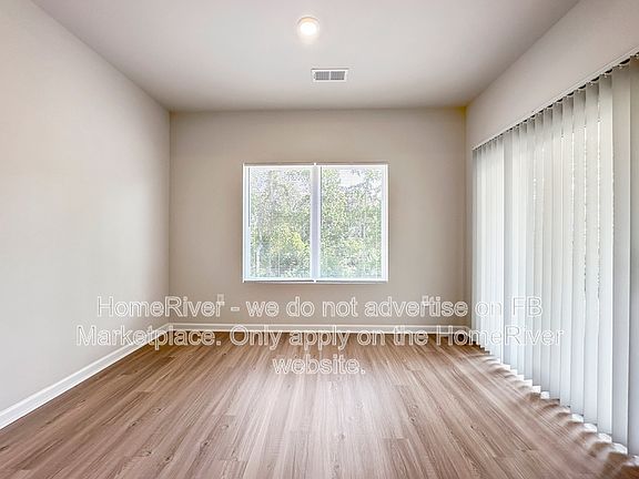 5th image of 389 Chedworth Dr