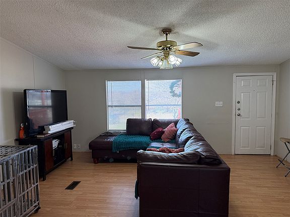 4th image of 167 Blue Sky Ln