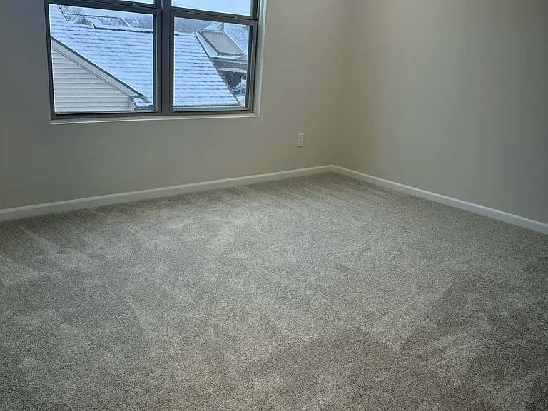 719 W Spaniel Dr — Photo 34