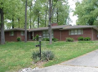 237 Homewood Dr, Madisonville, KY 42431