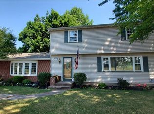 861 Atlantic Ave, Walworth, NY 14568