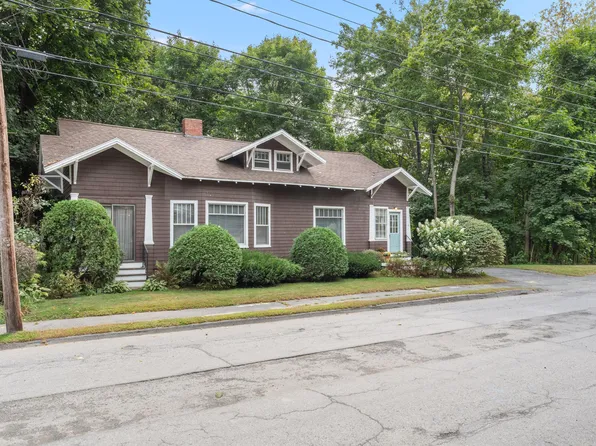 17 Burleigh Street, Waterville, ME 04901