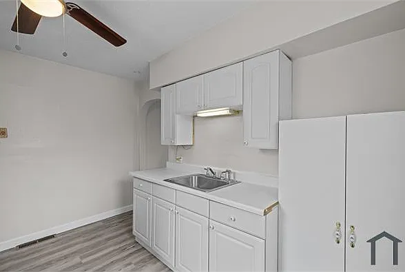 2 bed, 800 sqft, $1,197 — Photo 2