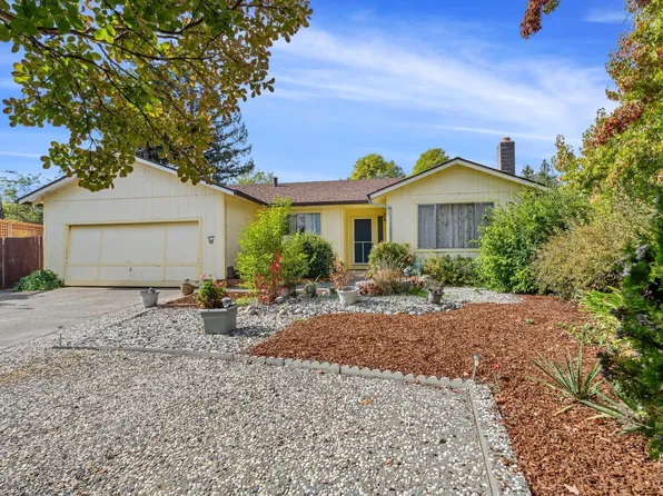 2320 Masterson Court, Santa Rosa, CA 95403