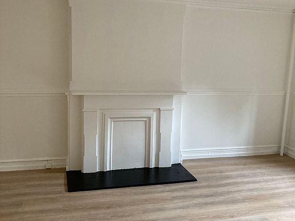 3rd image of 533 Mac Donough St #1