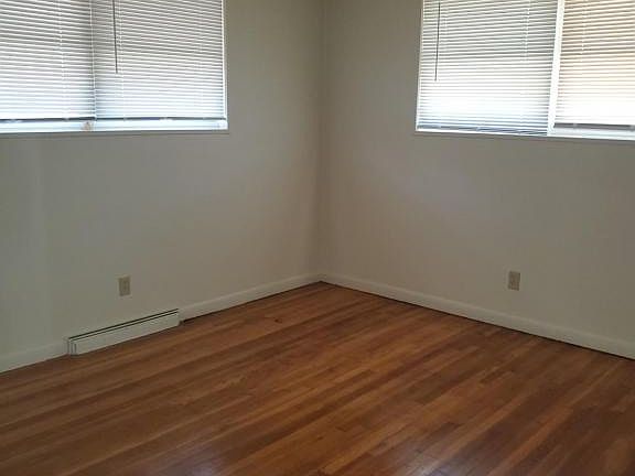 4th image of 9901 Lanier Dr
