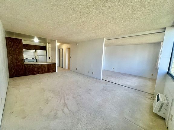 2nd image of 1255 Nuuanu Ave APT 1413