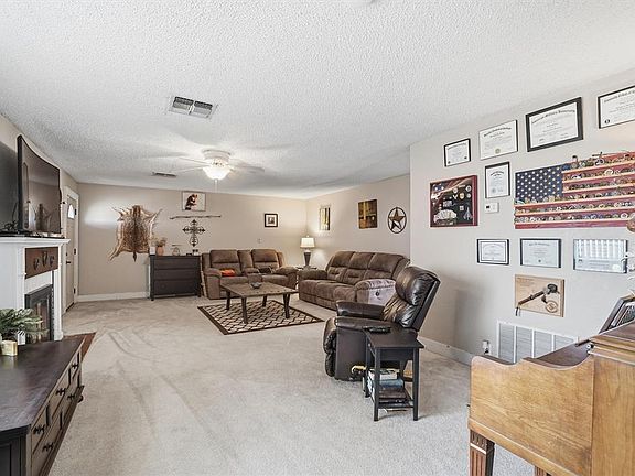 4th image of 16903 State Highway 6