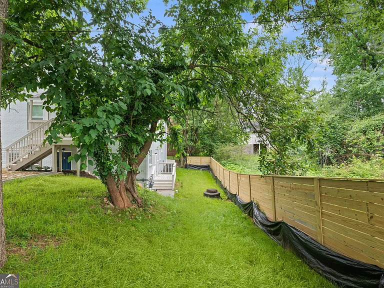 636 Francis Pl NW #A — Photo 26