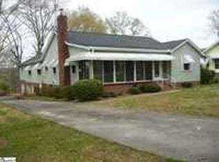 129 E Baker St, Pickens, SC 29671