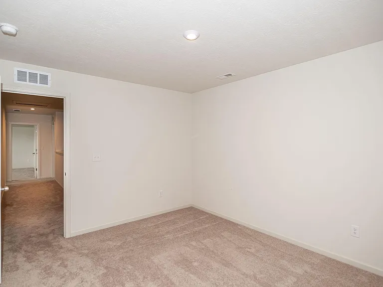 5403 Veranda Dr — Photo 17