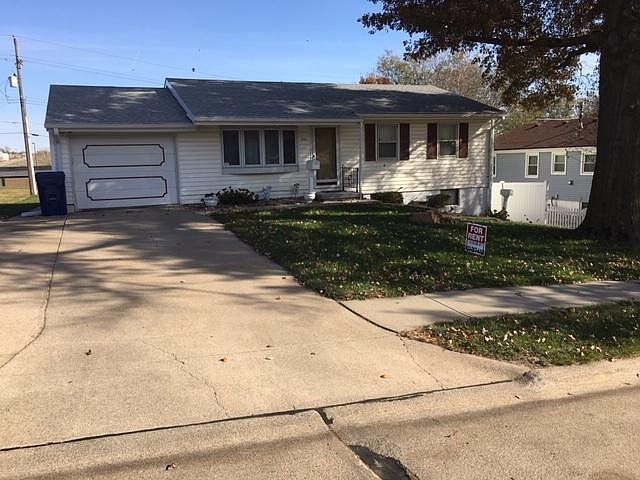 1st image of 309 Garden St