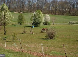 10405 Fountain School Rd, Union Bridge, MD 21791