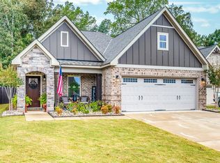 8108 Faith Ln, Montgomery, AL 36117