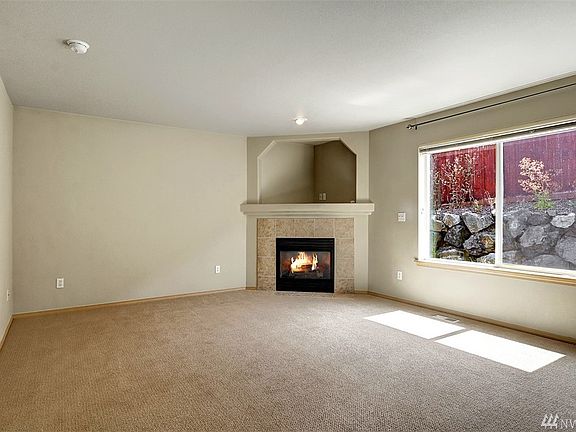 4th image of 5926 120th St SE