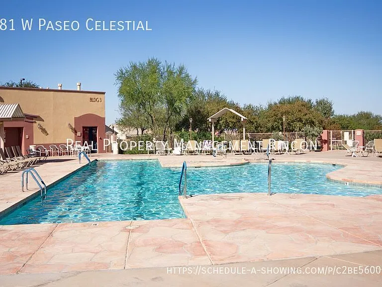 281 W Paseo Celestial — Photo 3