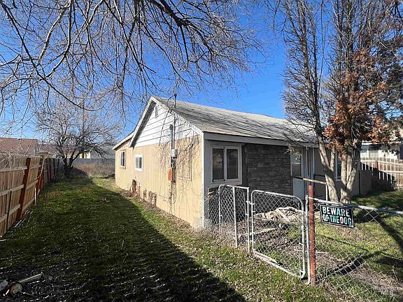 3rd image of 717 N 3rd St