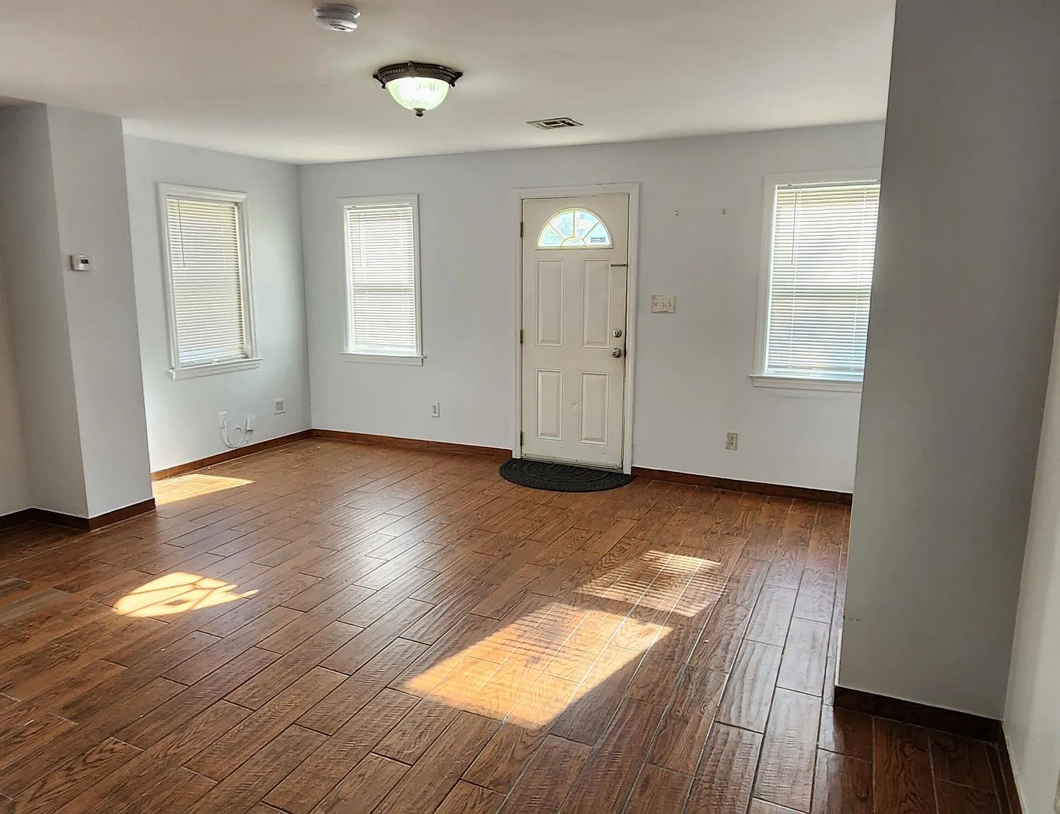 Union Pl, Keansburg — Photo 1