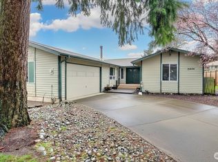 21834 SE 265th Way, Maple Valley, WA 98038